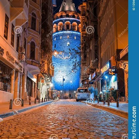 Byboss-cedar Galata מלון 3*